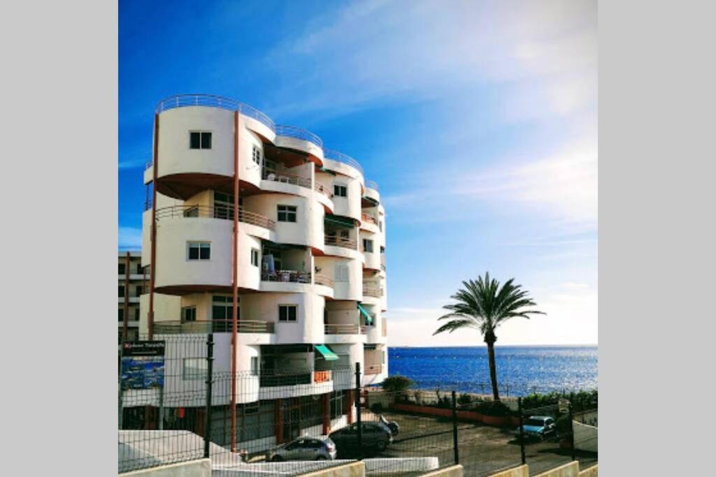 Theatre Box: Ocean Balcony & Stairs To The Sea Apartment Arona  Exterior foto